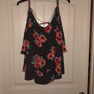 Floral flowy tank top